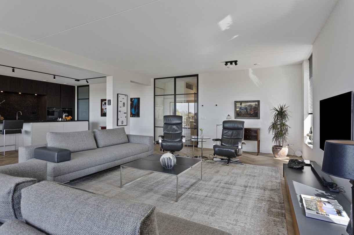 Te koop: Foto Appartement aan de Lisdodde 213 in Alphen aan den Rijn