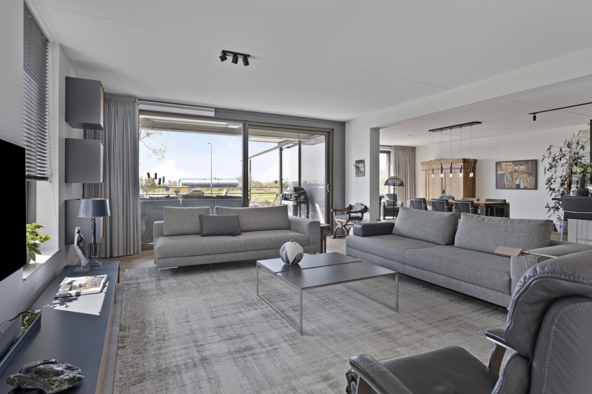 Te koop: Foto Appartement aan de Lisdodde 213 in Alphen aan den Rijn