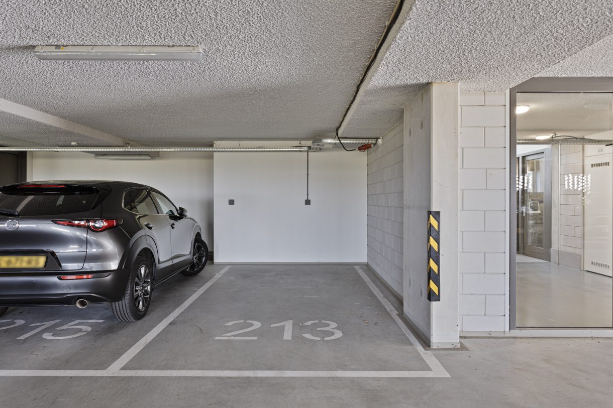 Te koop: Foto Appartement aan de Lisdodde 213 in Alphen aan den Rijn