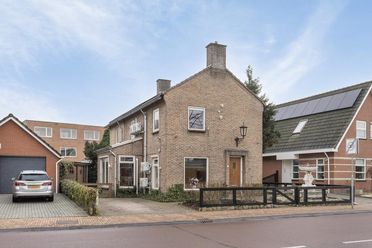 Te koop: Foto Woonhuis aan de Leeksterweg 4 in Roden