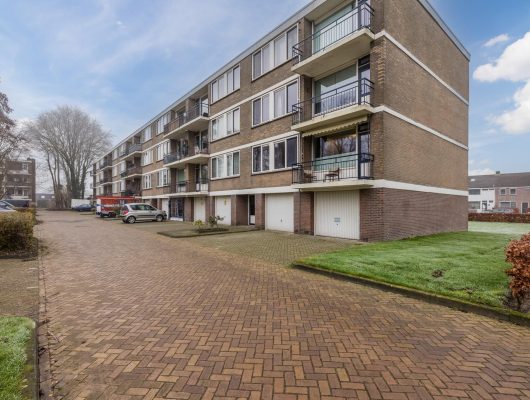 Hoofdfoto van Hoogeveen Capella 127