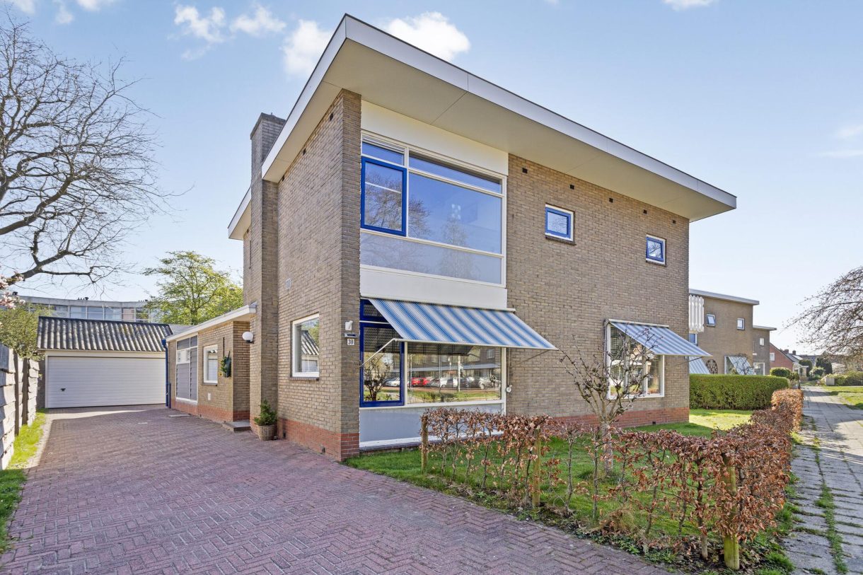 Te koop: Foto Woonhuis aan de Van Panhuyslaan 30 in Leek