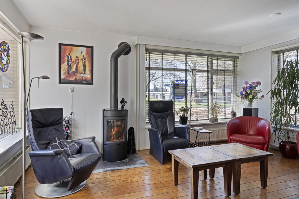 Te koop: Foto Woonhuis aan de Van Panhuyslaan 30 in Leek