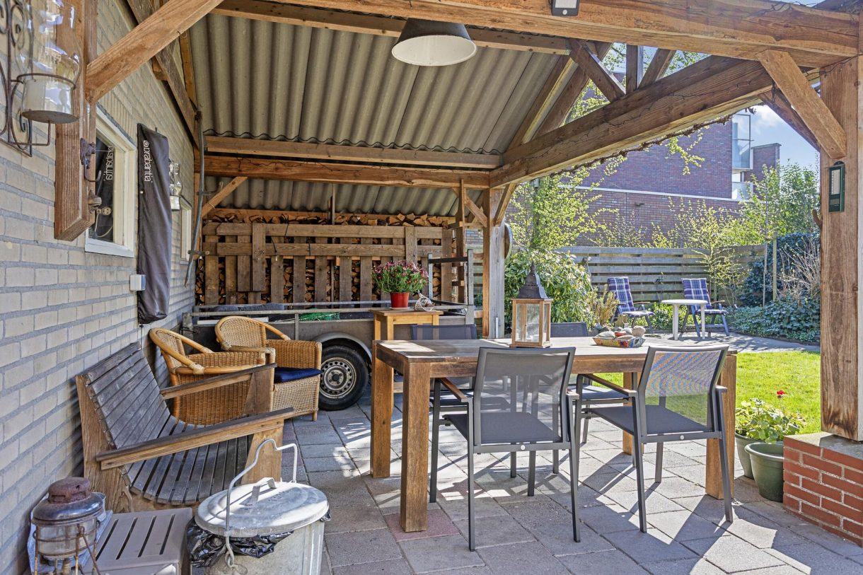 Te koop: Foto Woonhuis aan de Van Panhuyslaan 30 in Leek