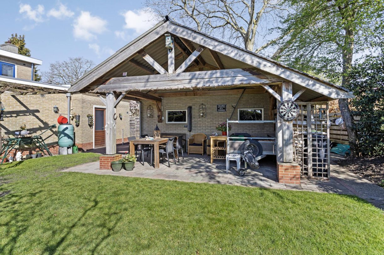 Te koop: Foto Woonhuis aan de Van Panhuyslaan 30 in Leek