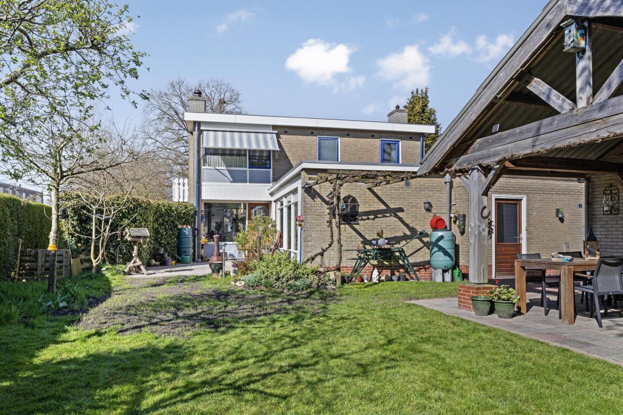 Te koop: Foto Woonhuis aan de Van Panhuyslaan 30 in Leek