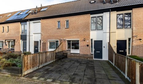 Hoofdfoto van Zutphen Paul Rodenkolaan 69