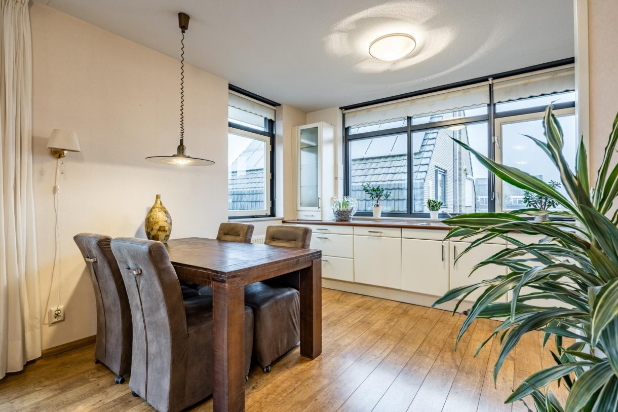 Te koop: Foto Appartement aan de Hoge Rijndijk 83 in Nieuwerbrug aan den Rijn