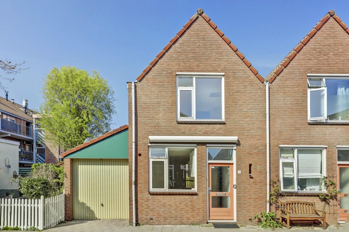 Te koop: Foto Woonhuis aan de Konijnenpad 1 in Zaandam