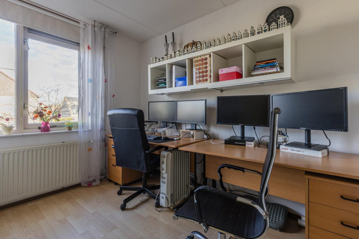 Te koop: Foto Woonhuis aan de Narcis 45 in Breukelen