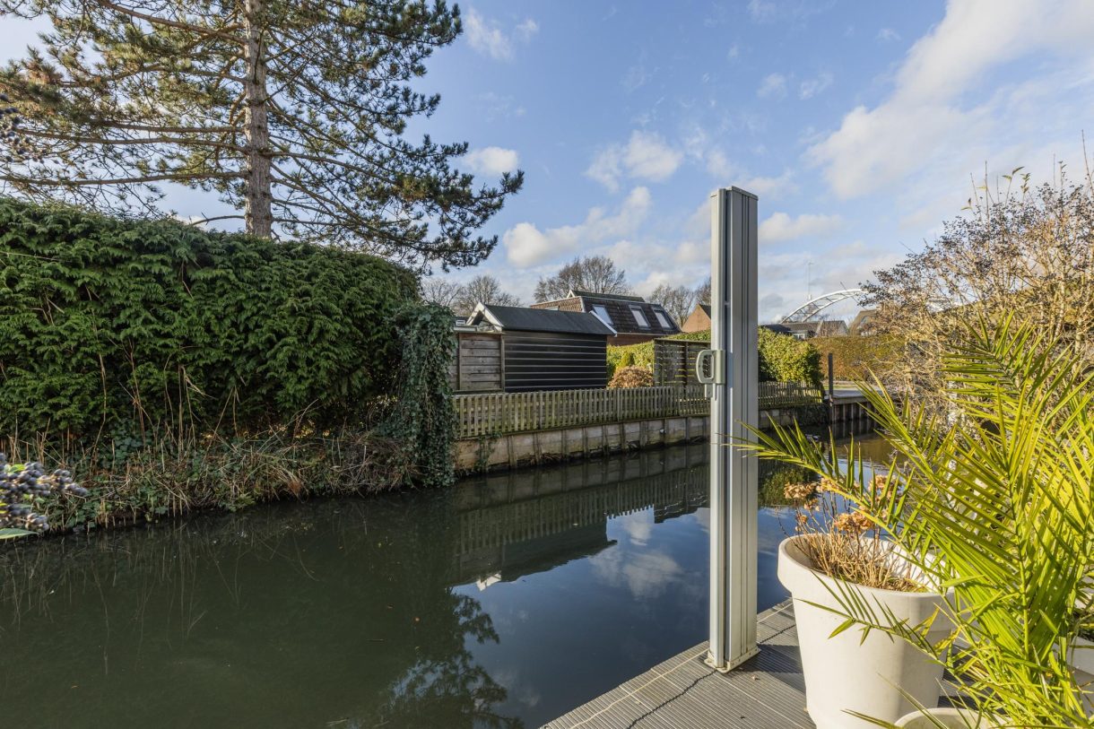 Te koop: Foto Woonhuis aan de Narcis 45 in Breukelen