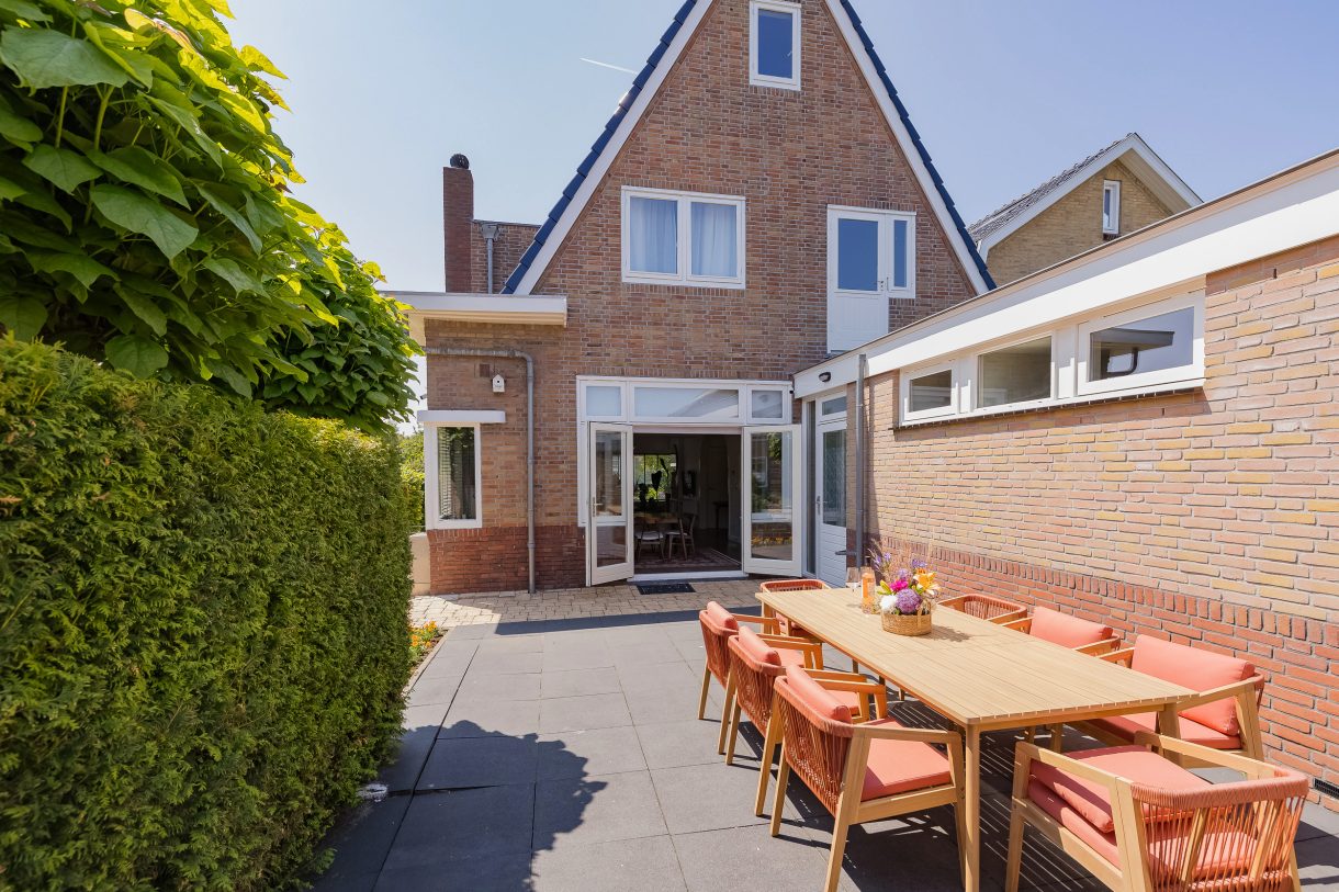 Te koop: Foto Woonhuis aan de van Speykstraat 1 in Lisse