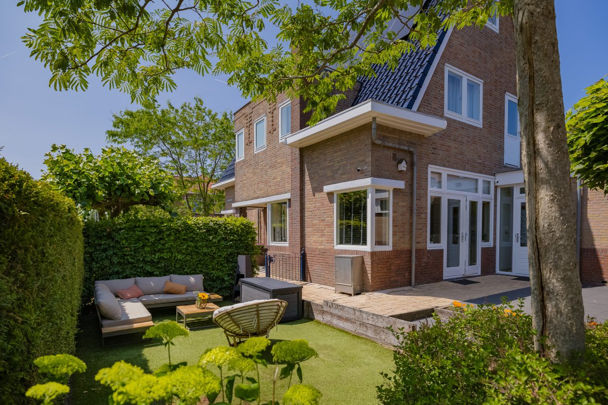 Te koop: Foto Woonhuis aan de van Speykstraat 1 in Lisse