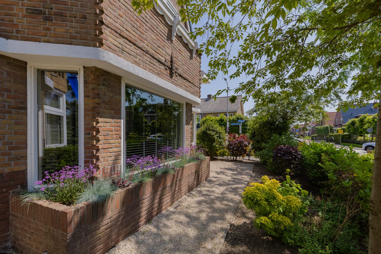 Te koop: Foto Woonhuis aan de van Speykstraat 1 in Lisse