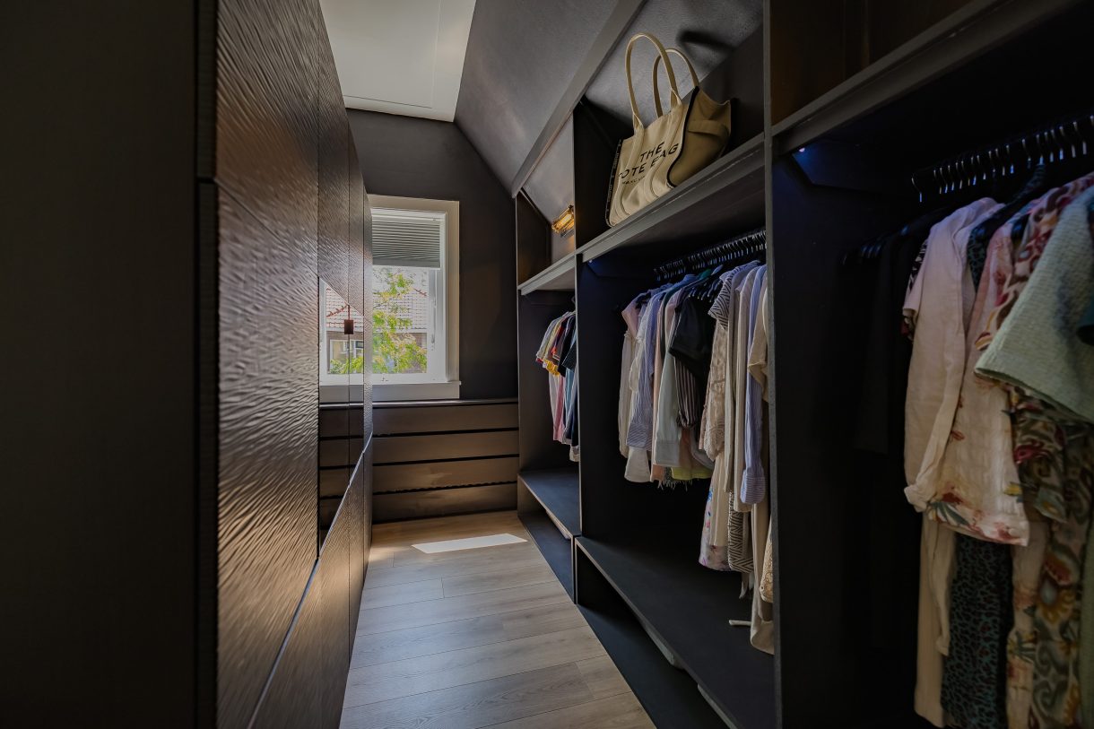 Te koop: Foto Woonhuis aan de van Speykstraat 1 in Lisse