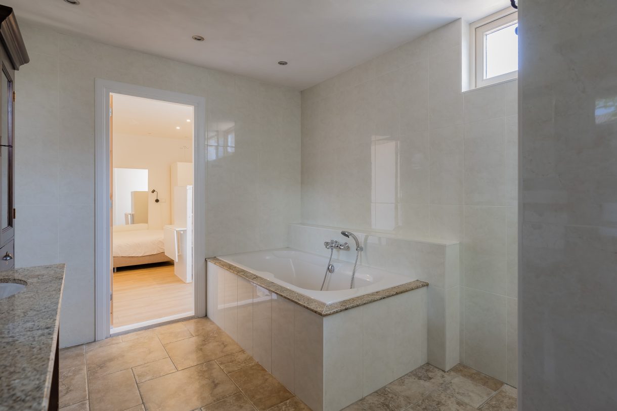 Te koop: Foto Woonhuis aan de van Speykstraat 1 in Lisse