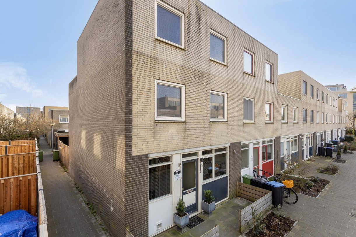 Te koop: Foto Woonhuis aan de Kapelhof 48 in Zaandam