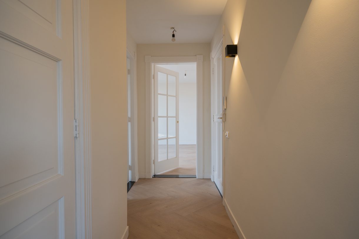 Te koop: Foto Appartement aan de Helmstraat 5C in 's-Gravenhage