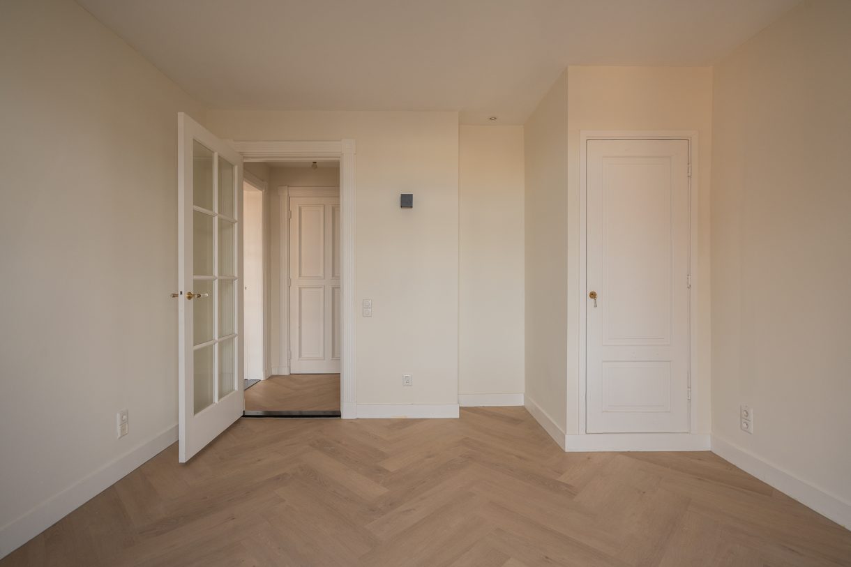 Te koop: Foto Appartement aan de Helmstraat 5C in 's-Gravenhage