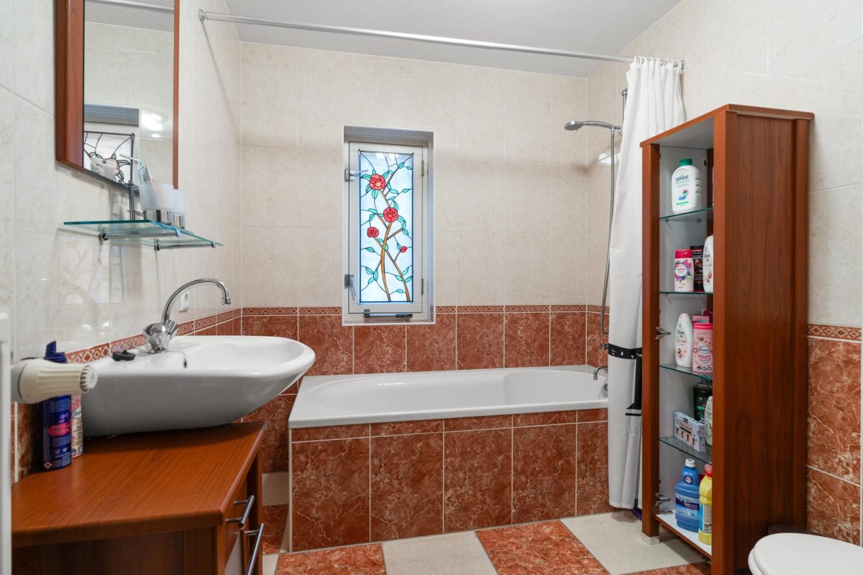 Te koop: Foto Woonhuis aan de Pink Floydstraat 45 in Lent