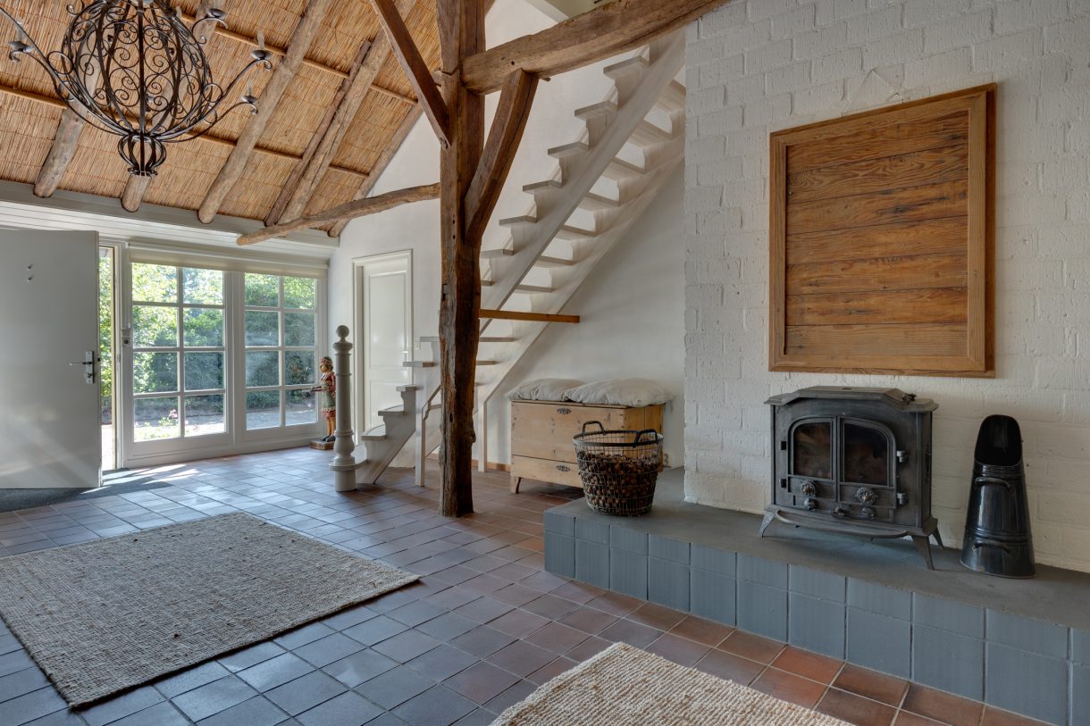 Te koop: Foto Woonhuis aan de Apenhorsterweg 2 in De Heurne