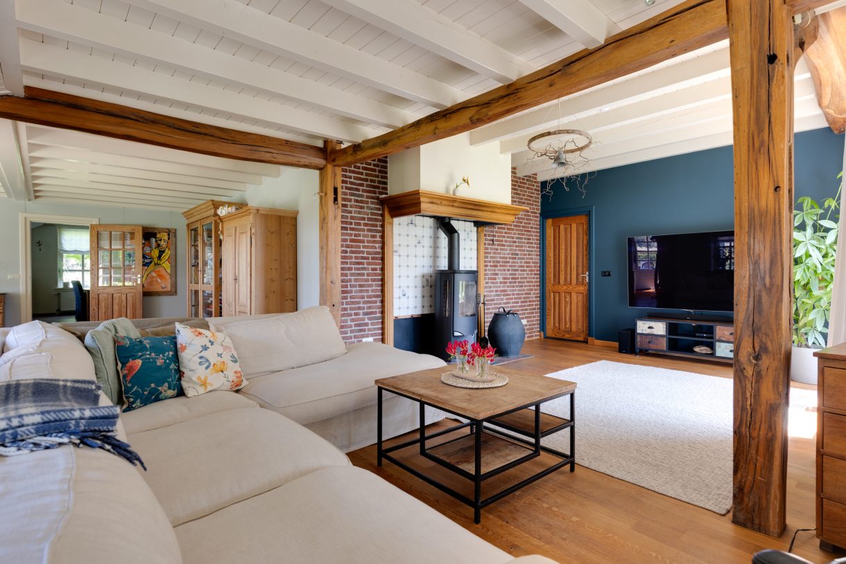 Te koop: Foto Woonhuis aan de Apenhorsterweg 2 in De Heurne