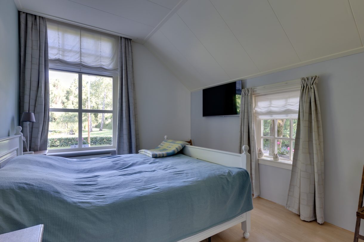 Te koop: Foto Woonhuis aan de Apenhorsterweg 2 in De Heurne