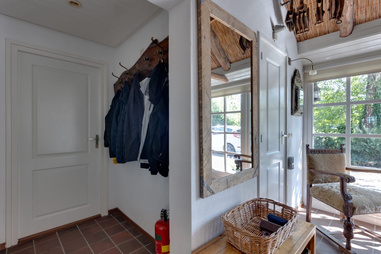 Te koop: Foto Woonhuis aan de Apenhorsterweg 2 in De Heurne