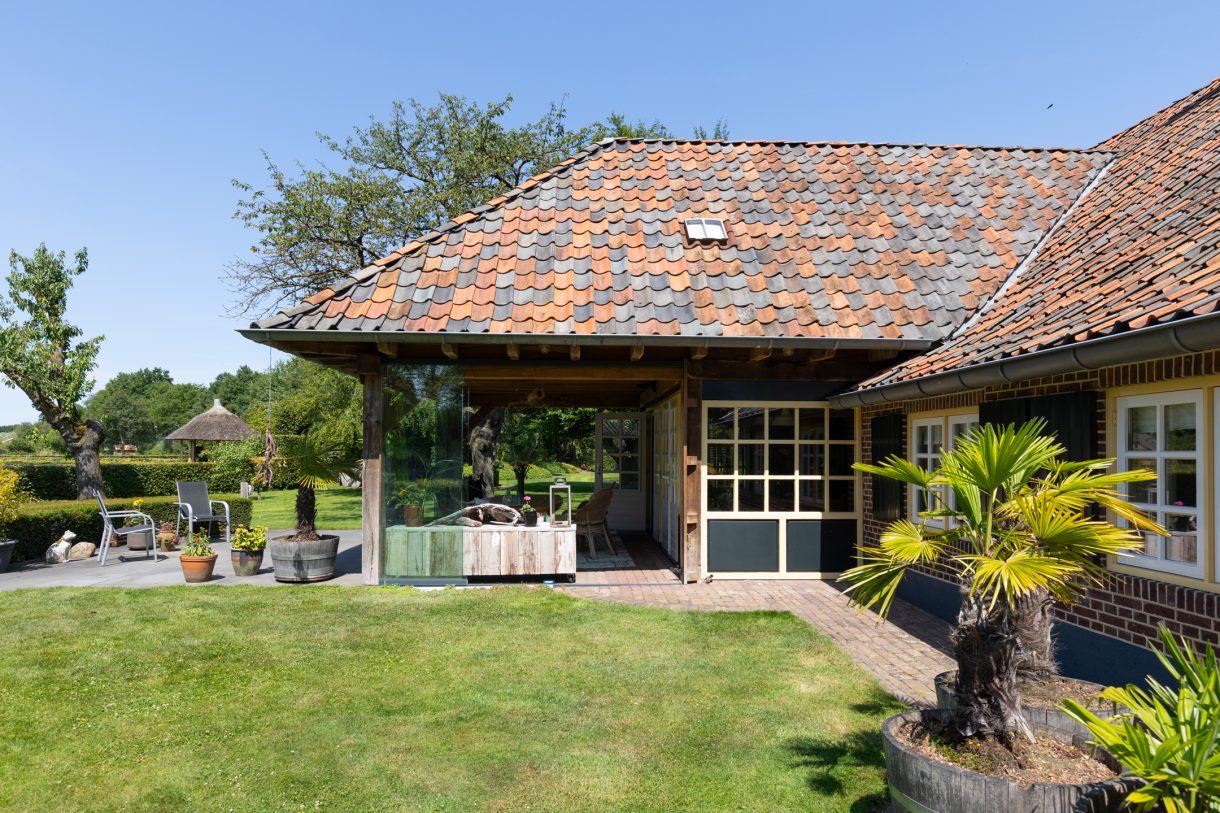 Te koop: Foto Woonhuis aan de Apenhorsterweg 2 in De Heurne