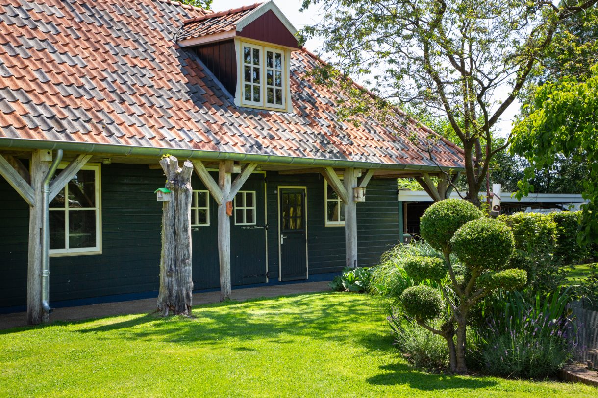 Te koop: Foto Woonhuis aan de Apenhorsterweg 2 in De Heurne