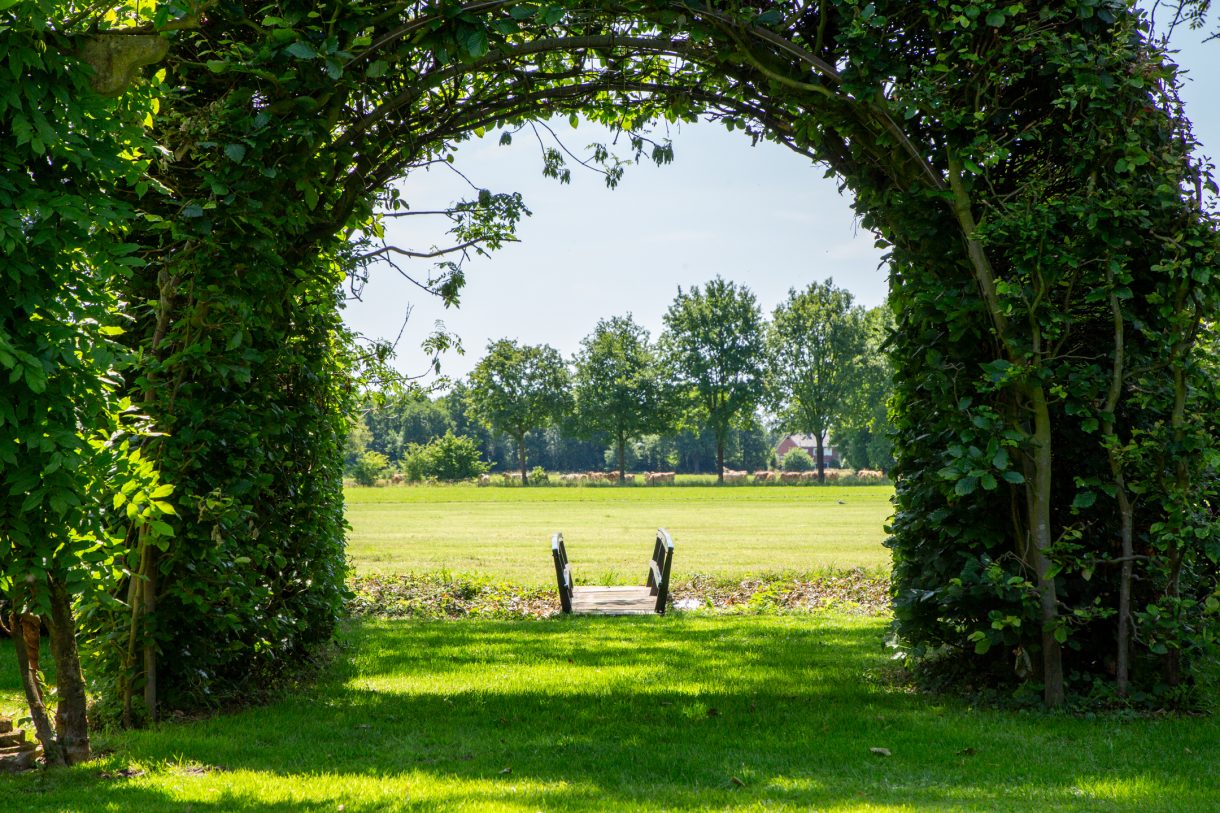 Te koop: Foto Woonhuis aan de Apenhorsterweg 2 in De Heurne