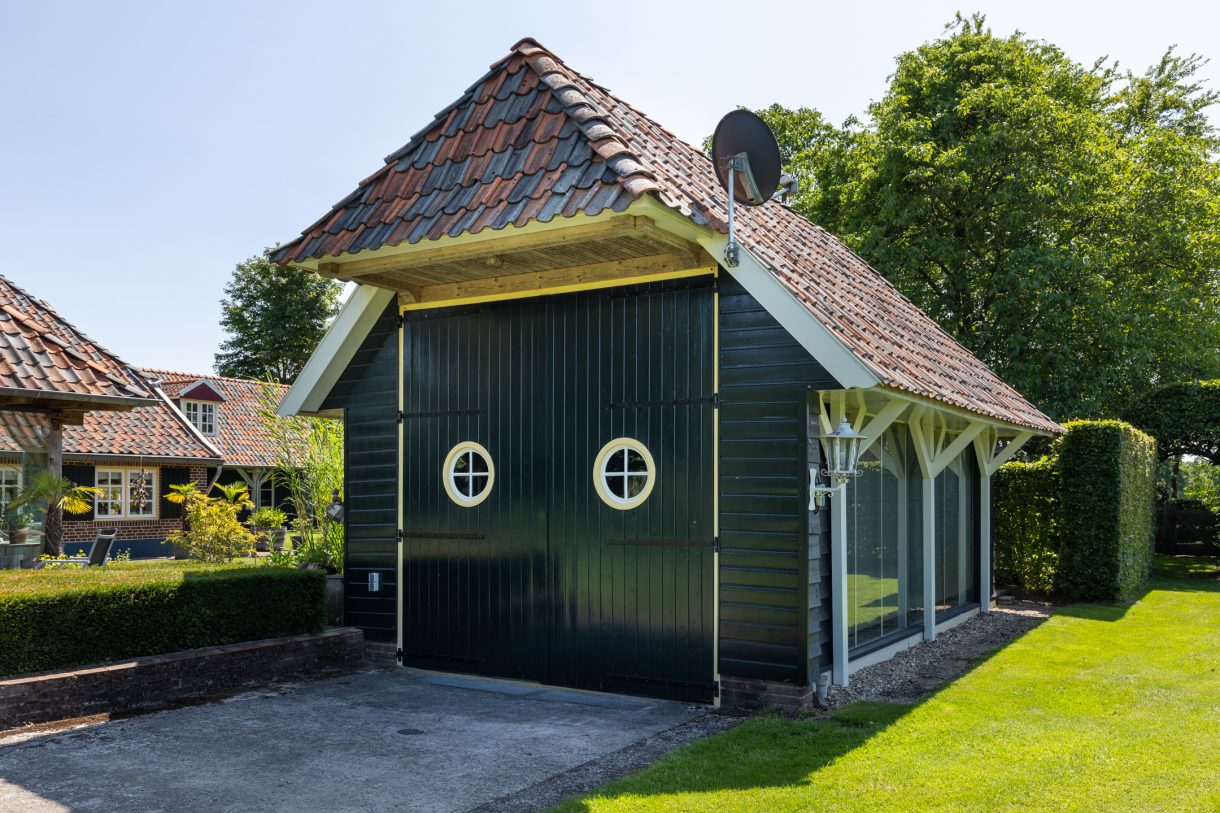 Te koop: Foto Woonhuis aan de Apenhorsterweg 2 in De Heurne