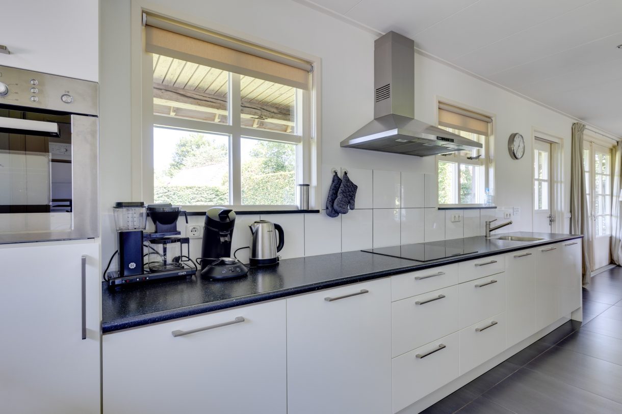 Te koop: Foto Woonhuis aan de Apenhorsterweg 2 in De Heurne