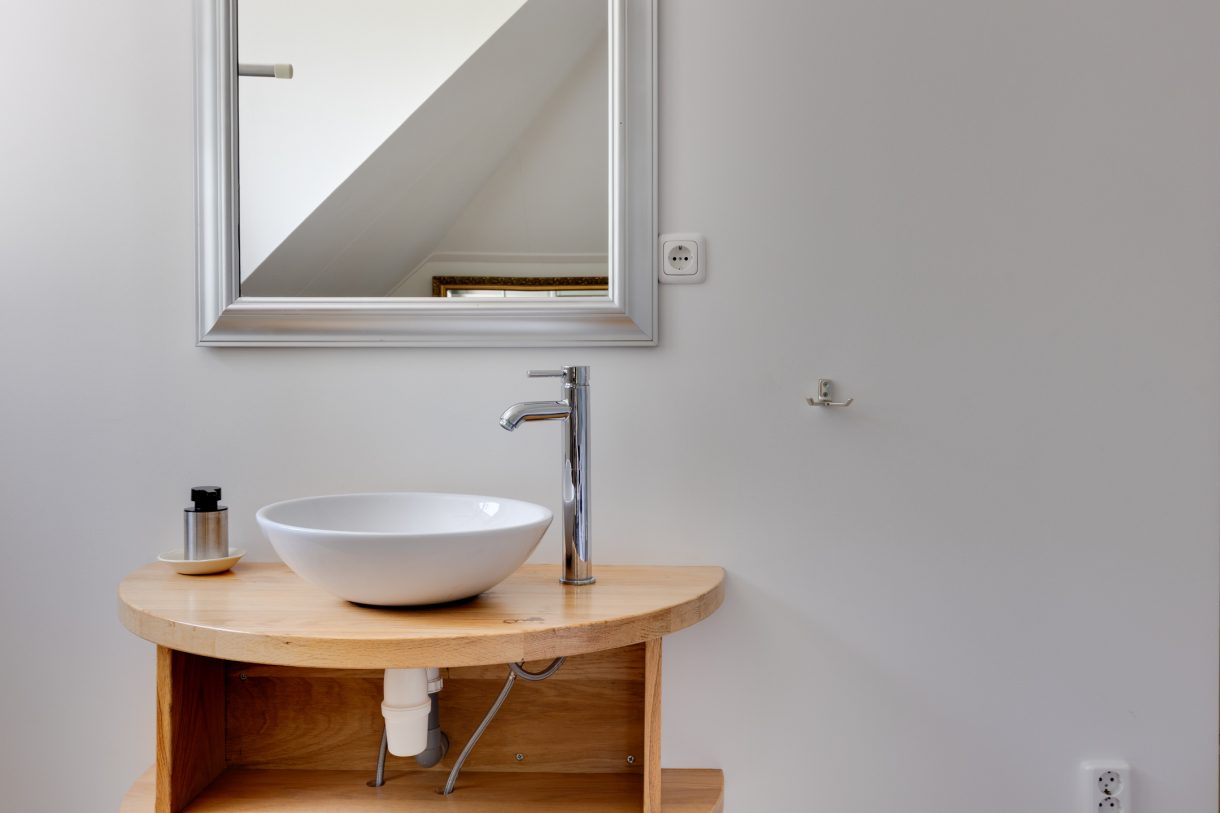 Te koop: Foto Woonhuis aan de Apenhorsterweg 2 in De Heurne