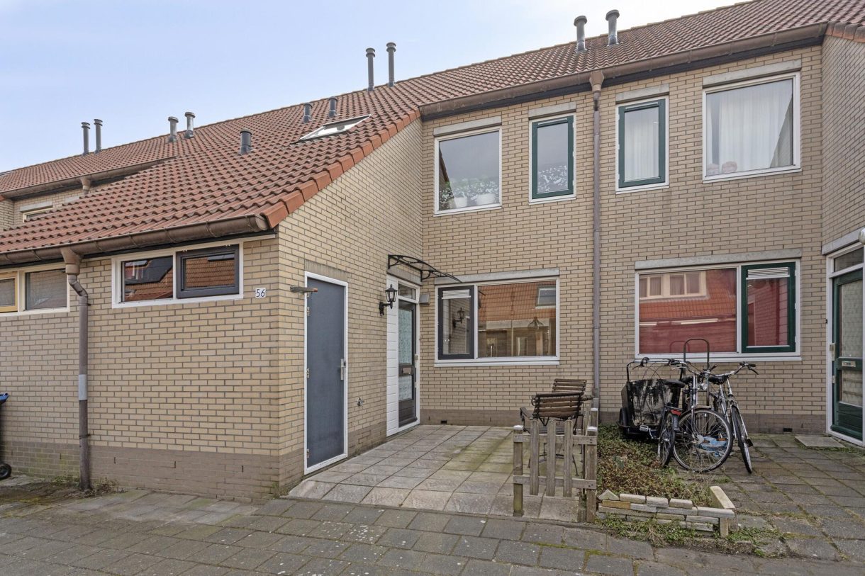 Te koop: Foto Woonhuis aan de J. Kruijverstraat 56 in Zaandam