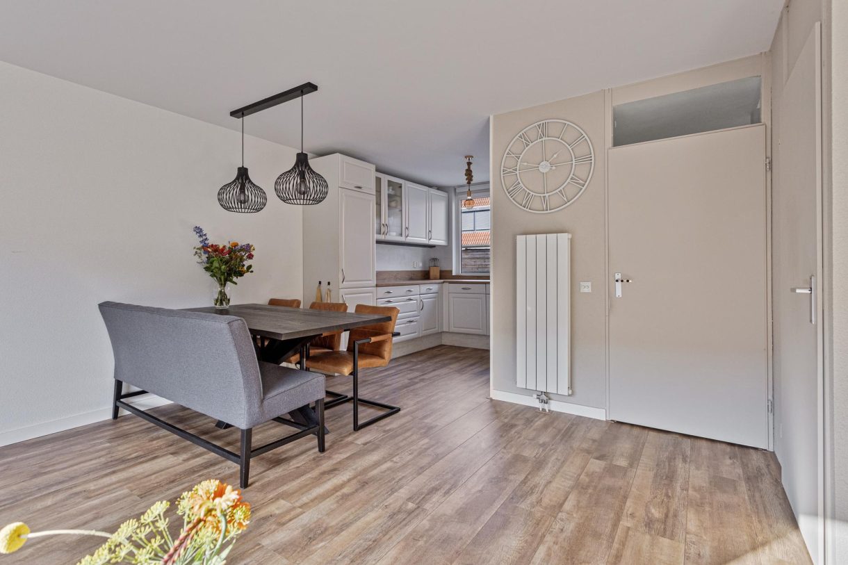 Te koop: Foto Woonhuis aan de J. Kruijverstraat 56 in Zaandam