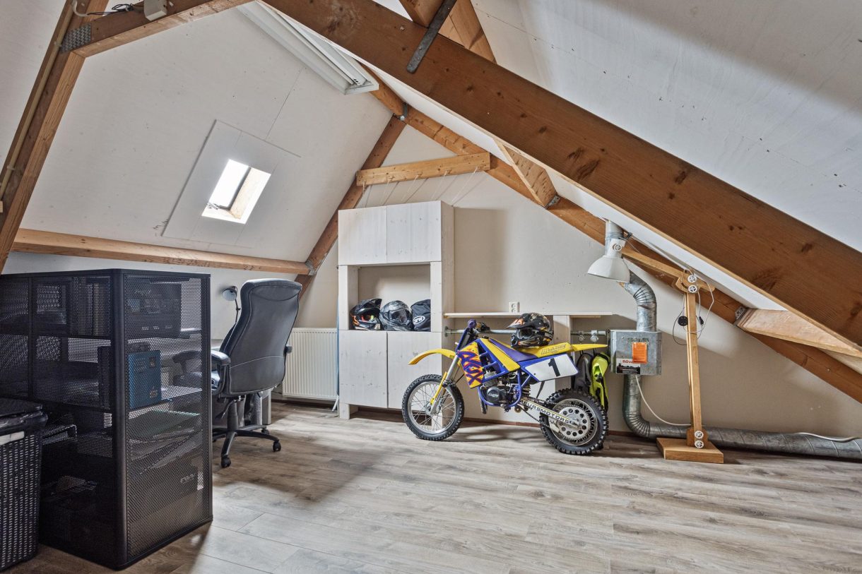 Te koop: Foto Woonhuis aan de J. Kruijverstraat 56 in Zaandam