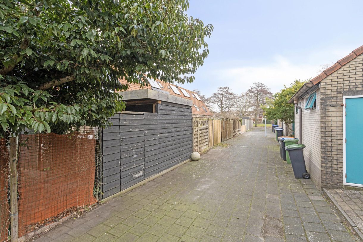 Te koop: Foto Woonhuis aan de J. Kruijverstraat 56 in Zaandam