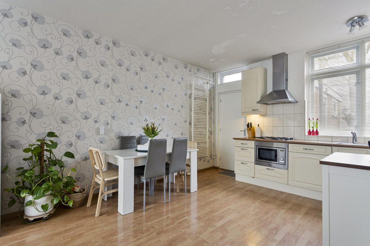 Te koop: Foto Woonhuis aan de De Weer 64 in Zaandam