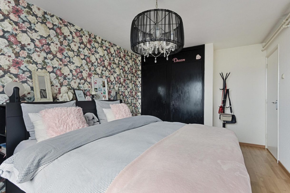 Te koop: Foto Woonhuis aan de De Weer 64 in Zaandam