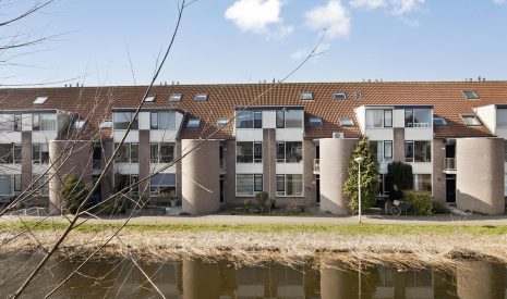 Te koop: Foto Woonhuis aan de Nettelhorst 104 in Alphen aan den Rijn