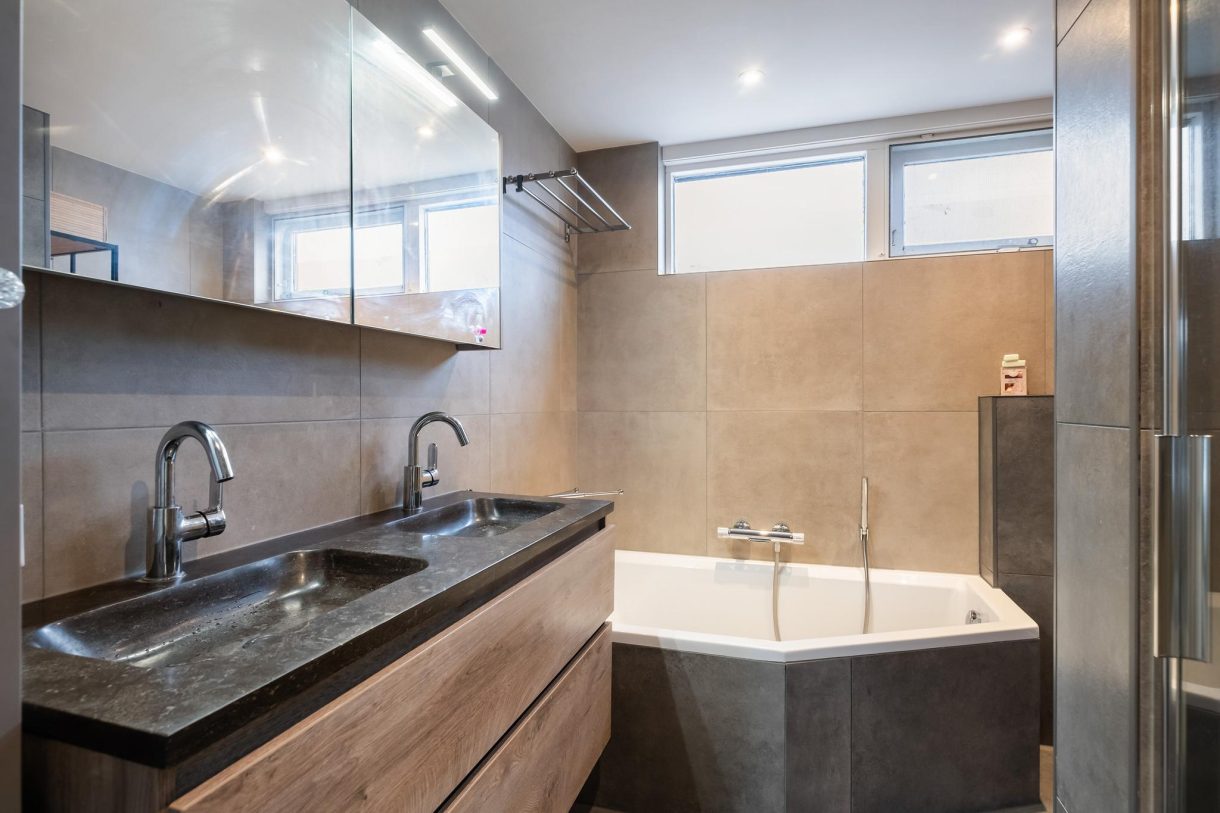 Te koop: Foto Woonhuis aan de Haagwindeveld 41 in Woerden