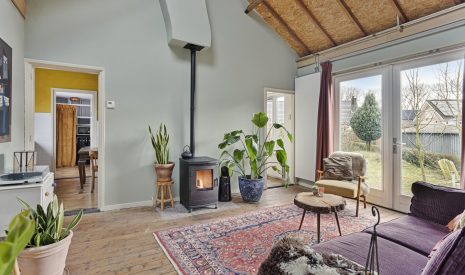 Te koop: Foto Woonhuis aan de Pastoor van Houtstraat 12 in Odiliapeel