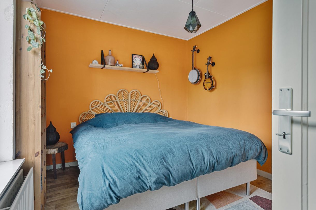 Te koop: Foto Woonhuis aan de Pastoor van Houtstraat 12 in Odiliapeel