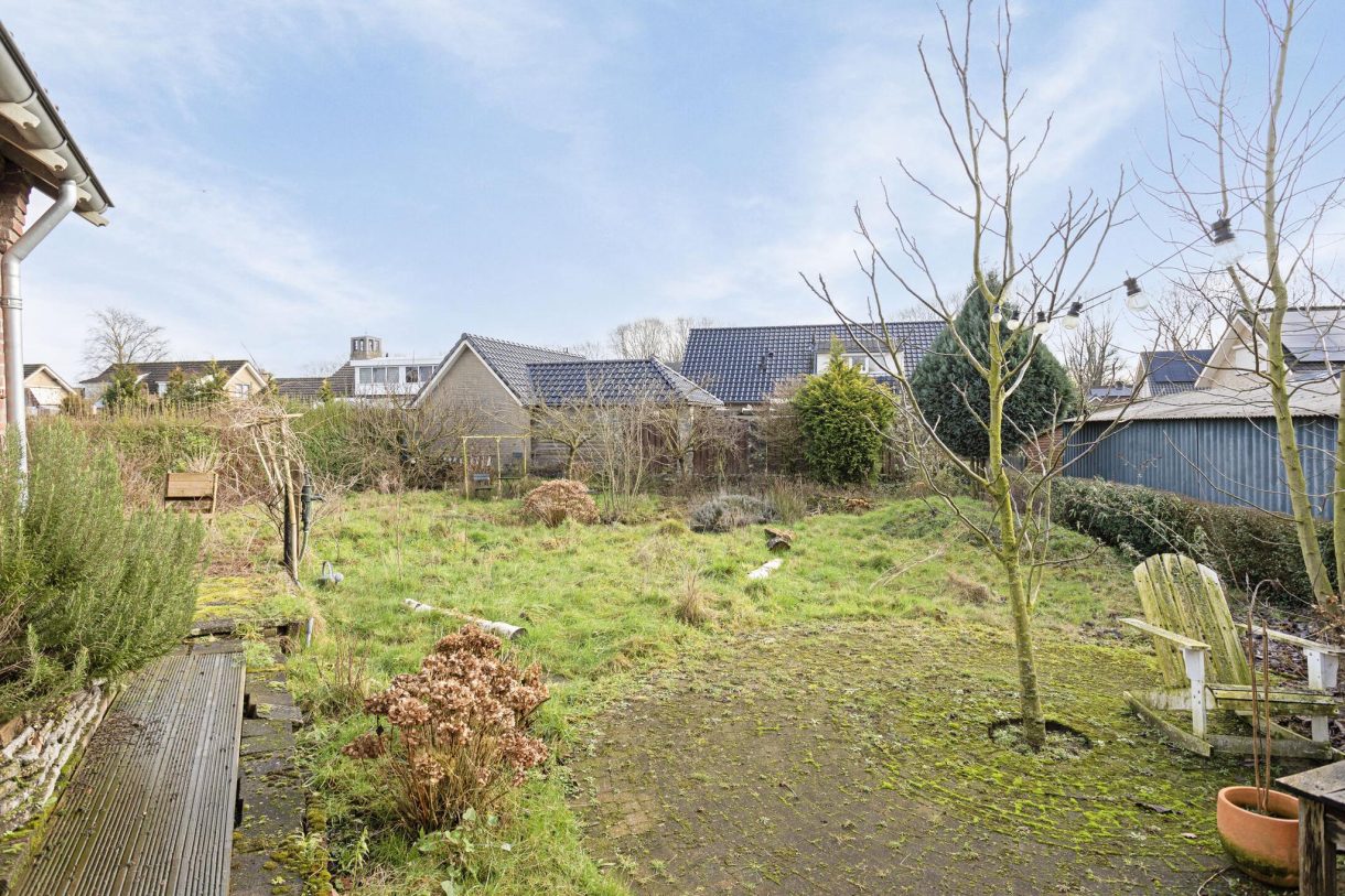 Te koop: Foto Woonhuis aan de Pastoor van Houtstraat 12 in Odiliapeel