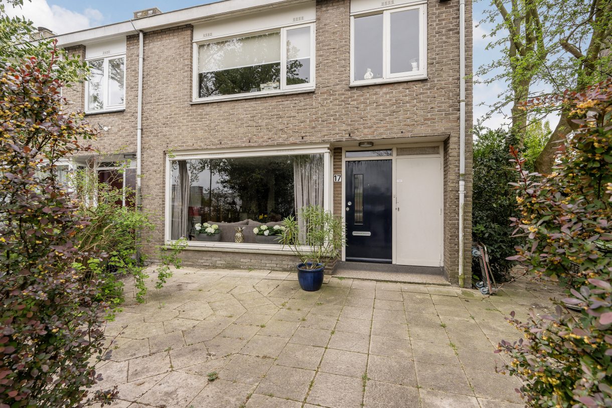 Te koop: Foto Woonhuis aan de Frederik Hendriklaan 17 in Vlaardingen