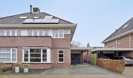 Te koop: Foto Woonhuis aan de Breukelaarplein 4 in Aalten