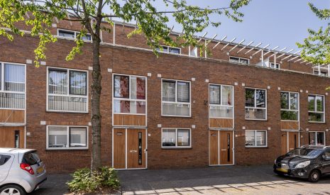 koop  Vlaardingen  de Ruijterstraat 32 – Hoofdfoto