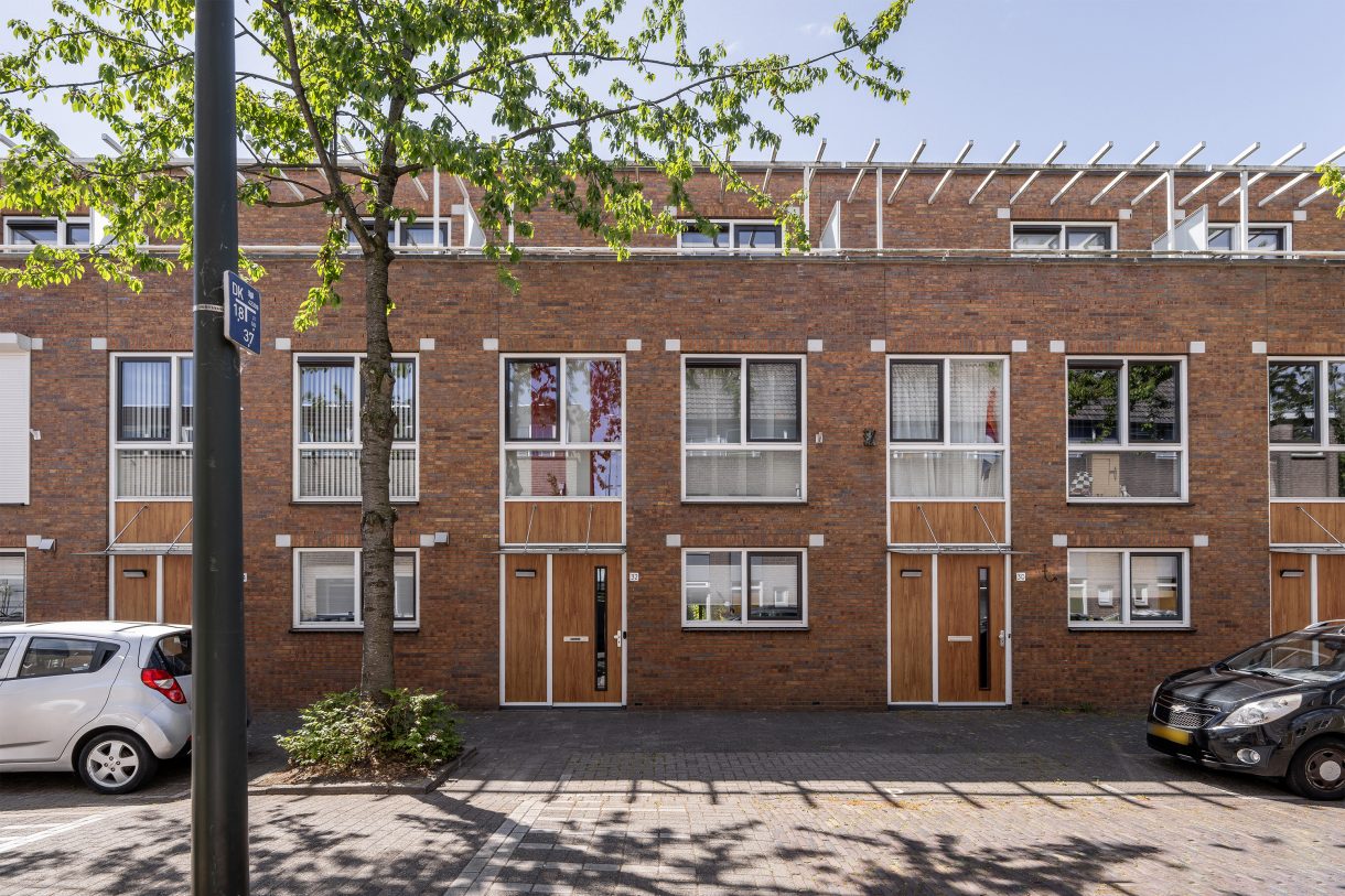 Te koop: Foto Woonhuis aan de de Ruijterstraat 32 in Vlaardingen