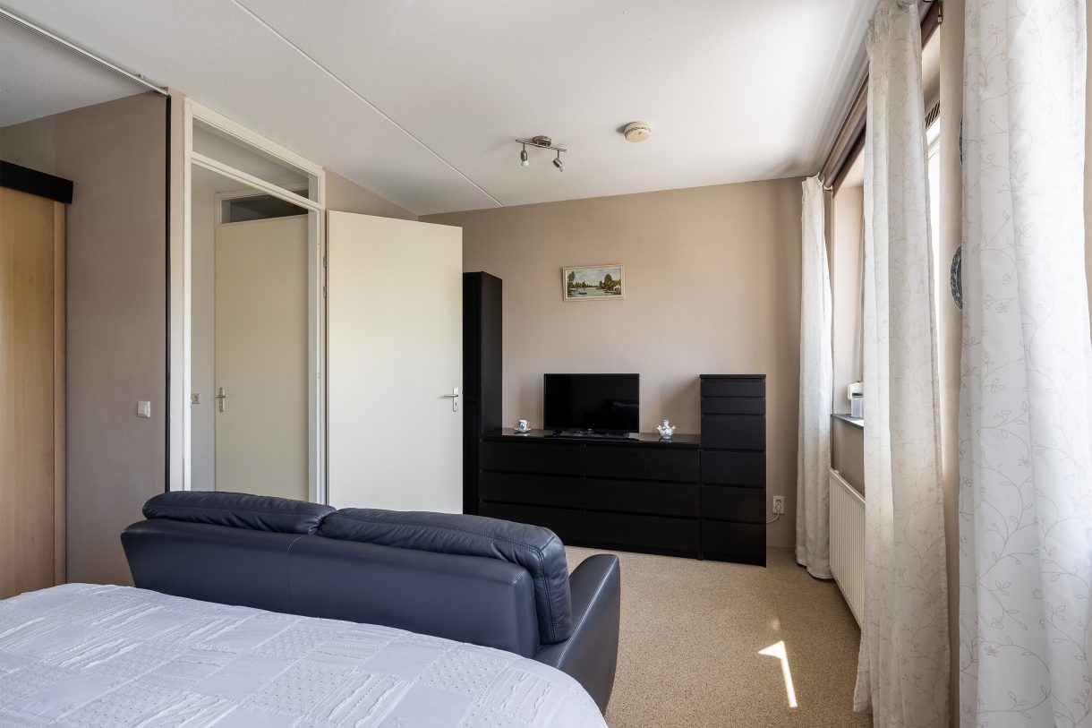 Te koop: Foto Woonhuis aan de de Ruijterstraat 32 in Vlaardingen